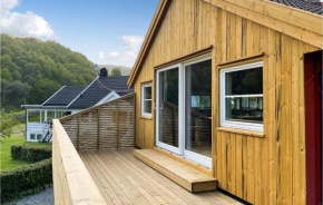 2 Bedroom Stunning Home In Lyngdal